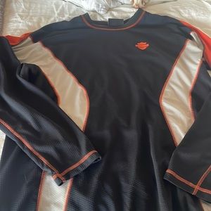 Men’s Harley -Davidson performance long sleeve shirt .